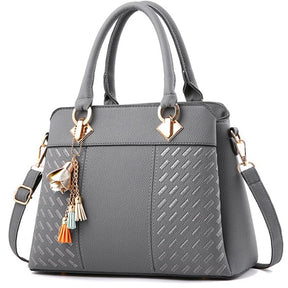 Bolsa de Ombro Feminina Tassel
